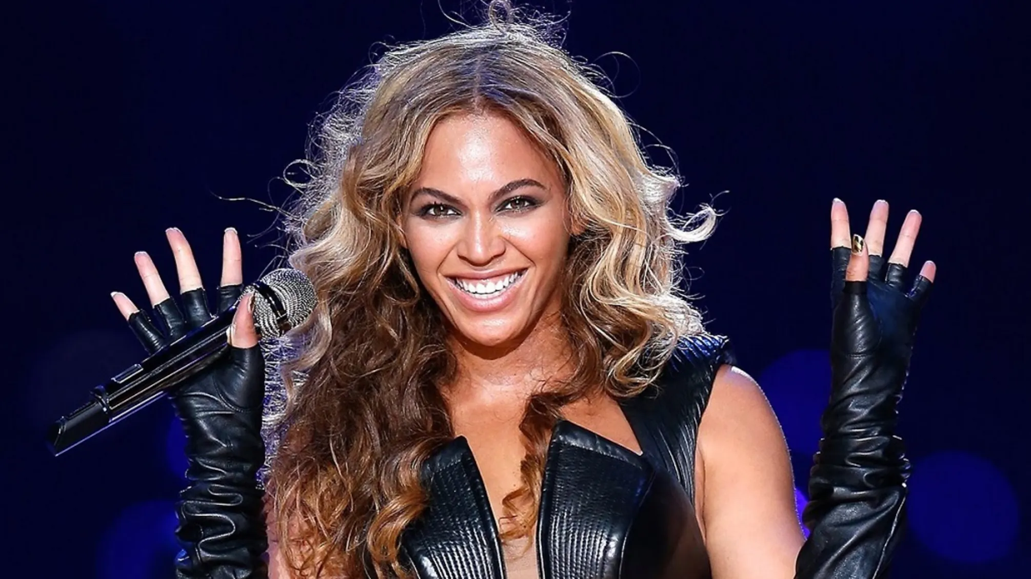 Beyoncé Announces New Album: Expectations and First Critic Reviews.